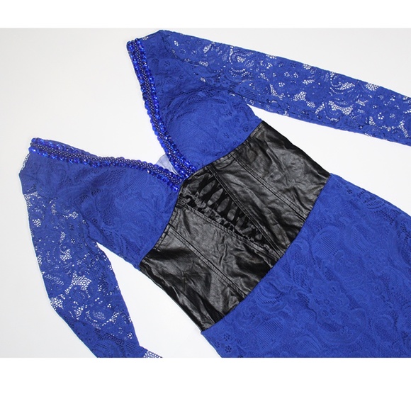 Floral Lace Bodice Solid Dress - Picture 1 of 11